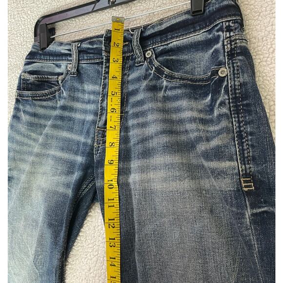 BKE Jeans Men 30 Blue Aiden Buckle Washed Out Faded Thrashed Denim Pants Whisker - Picture 6 of 12